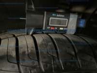 Nissan V-Drive 2021 4p L4/1.6 Man     IMG_5441