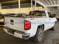 Chevrolet Silverado 2018 2p LS Cabina Regular V8/5.3 Aut 4X4 2018 Chevrolet Silverado 2500 Ingreso Exteriores 4