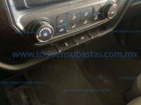 Chevrolet Silverado 2018 2p LS Cabina Regular V8/5.3 Aut 4X4 2018 Chevrolet Silverado 2500 Ingreso Interiores 11