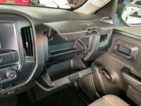 Chevrolet Silverado 2018 2p LS Cabina Regular V8/5.3 Aut 4X4 2018 Chevrolet Silverado Venta Interiores 16