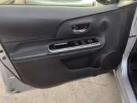 Toyota Prius 2019 5p C Hibrido L4/1.5/Aut 2019 Toyota Prius Venta Interiores 18