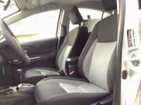 Toyota Prius 2019 5p C Hibrido L4/1.5/Aut 2019 Toyota Prius Venta Interiores 19