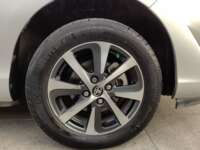 Toyota Prius 2019 5p C Hibrido L4/1.5/Aut 2019 Toyota Prius Venta Llantas 10