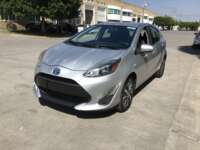 Toyota Prius 2019 5p C Hibrido L4/1.5/Aut 2019 Toyota Prius Venta Exteriores 1