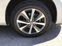 Toyota Prius 2019 5p C Hibrido L4/1.5/Aut 2019 Toyota Prius Venta Llantas 1