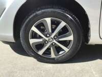 Toyota Prius 2019 5p C Hibrido L4/1.5/Aut 2019 Toyota Prius Venta Llantas 10