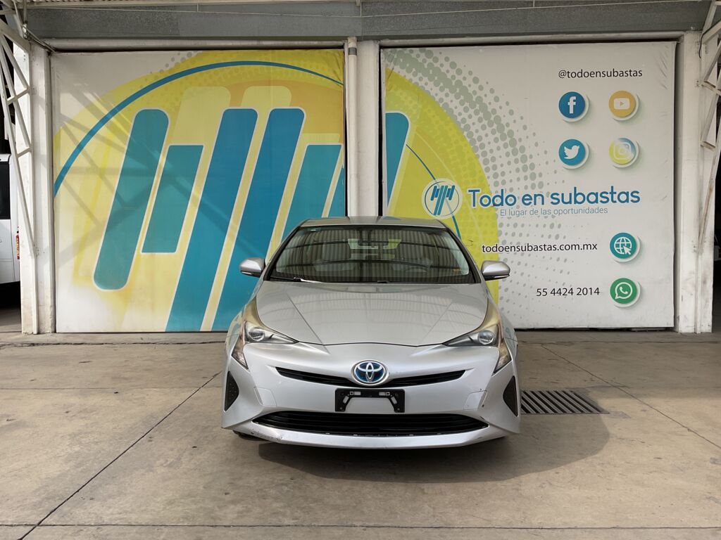 Toyota Prius 2017 5p Base Hibrido L4/1.8 Aut 2017 Toyota Prius Venta Exteriores 2