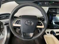 Toyota Prius 2017 5p Base Hibrido L4/1.8 Aut 2017 Toyota Prius Venta Interiores 1