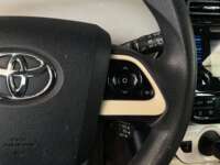 Toyota Prius 2017 5p Base Hibrido L4/1.8 Aut 2017 Toyota Prius Venta Interiores 7