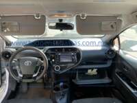 Toyota Prius 2021  2021 Toyota Prius Ingreso Interiores 8