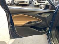 Chevrolet Onix 2023 4p Premier Redline L3/1.0/T Aut IMG_5151