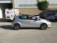 Toyota Prius 2019 5p C Hibrido L4/1.5/Aut 2019 Toyota Prius Venta Exteriores 4