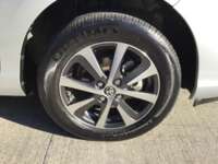 Toyota Prius 2019 5p C Hibrido L4/1.5/Aut 2019 Toyota Prius Venta Llantas 1