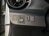 Toyota Prius 2018 5p C Híbrido L4/1.5 Aut 2018 Toyota Prius Venta Interiores 5