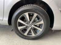 Toyota Prius 2018 5p C Híbrido L4/1.5 Aut 2018 Toyota Prius Venta Llantas 10