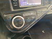 Toyota Prius 2019 5p C Hibrido L4/1.5/Aut 2019 Toyota Prius Ingreso Interiores 10