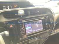 Toyota Prius 2019 5p C Hibrido L4/1.5/Aut 2019 Toyota Prius Ingreso Interiores 8