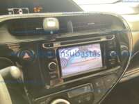 Toyota Prius 2019 5p C Hibrido L4/1.5/Aut 2019 Toyota Prius Ingreso Interiores 9