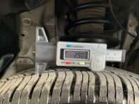 Toyota Prius 2019 5p C Hibrido L4/1.5/Aut 2019 Toyota Prius Venta Llantas 3