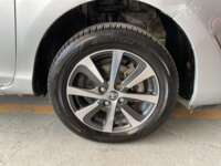 Toyota Prius 2019 5p C Hibrido L4/1.5/Aut 2019 Toyota Prius Venta Llantas 10