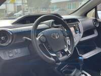 Toyota Prius 2019 5p C Hibrido L4/1.5/Aut 2019 Toyota Prius Ingreso Interiores 1