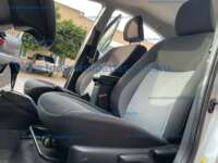 Toyota Prius 2019 5p C Hibrido L4/1.5/Aut 2019 Toyota Prius Ingreso Interiores 18