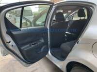 Toyota Prius 2019 5p C Hibrido L4/1.5/Aut 2019 Toyota Prius Ingreso Interiores 25