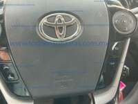 Toyota Prius 2019 5p C Hibrido L4/1.5/Aut 2019 Toyota Prius Ingreso Interiores 26