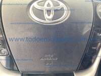 Toyota Prius 2019 5p C Hibrido L4/1.5/Aut 2019 Toyota Prius Ingreso Interiores 18