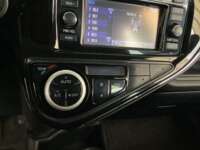 Toyota Prius 2019 5p C Hibrido L4/1.5/Aut 2019 Toyota Prius Venta Interiores 11