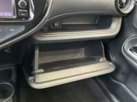 Toyota Prius 2019 5p C Hibrido L4/1.5/Aut 2019 Toyota Prius Venta Interiores 19