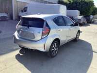 Toyota Prius 2019 5p C Hibrido L4/1.5/Aut 2019 Toyota Prius Venta Exteriores 5