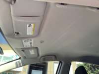 Toyota Prius 2019 5p C Hibrido L4/1.5/Aut 2019 Toyota Prius Venta Interiores 19