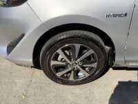 Toyota Prius 2019 5p C Hibrido L4/1.5/Aut 2019 Toyota Prius Venta Llantas 10