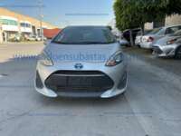 Toyota Prius 2019 5p C Hibrido L4/1.5/Aut 2019 Toyota Prius Ingreso Exteriores 1