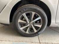 Toyota Prius 2019 5p C Hibrido L4/1.5/Aut 2019 Toyota Prius Venta Llantas 1