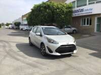 Toyota Prius 2019 5p C Hibrido L4/1.5/Aut 2019 Toyota Prius Venta Exteriores 3