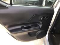 Toyota Prius 2019 5p C Hibrido L4/1.5/Aut 2019 Toyota Prius Venta Interiores 18