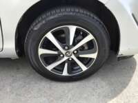 Toyota Prius 2019 5p C Hibrido L4/1.5/Aut 2019 Toyota Prius Venta Llantas 1