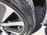 Toyota Prius 2019 5p C Hibrido L4/1.5/Aut 2019 Toyota Prius Venta Llantas 8