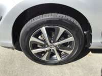 Toyota Prius 2019 5p C Hibrido L4/1.5/Aut 2019 Toyota Prius Venta Llantas 10