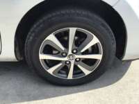 Toyota Prius 2019 5p C Hibrido L4/1.5/Aut 2019 Toyota Prius Venta Llantas 1