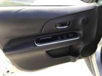 Toyota Prius 2019 5p C Hibrido L4/1.5/Aut 2019 Toyota Prius Venta Interiores 15