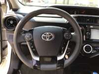 Toyota Prius 2019 5p C Hibrido L4/1.5/Aut 2019 Toyota Prius Venta Interiores 1