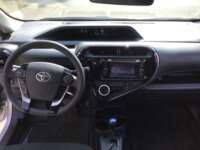 Toyota Prius 2019 5p C Hibrido L4/1.5/Aut 2019 Toyota Prius Venta Interiores 4