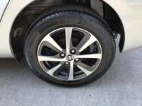 Toyota Prius 2019 5p C Hibrido L4/1.5/Aut 2019 Toyota Prius Venta Llantas 7