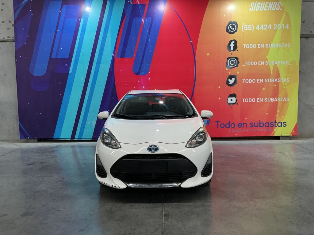 Toyota Prius 2021 5p Base Hibrido L4/1.8 Aut 2021 Toyota Prius Venta Exteriores 2