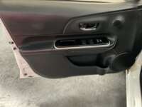 Toyota Prius 2021 5p Base Hibrido L4/1.8 Aut 2021 Toyota Prius Venta Interiores 15