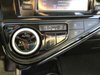 Toyota Prius 2019 5p C Hibrido L4/1.5/Aut 2019 Toyota Prius Venta Interiores 8