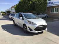 Toyota Prius 2019 5p C Hibrido L4/1.5/Aut 2019 Toyota Prius Venta Exteriores 3